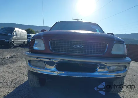 1998 Ford Expedition Eddie Bauer/Xlt z USA, uszkodzony, nr VIN 1FMFU18L5WLA09590